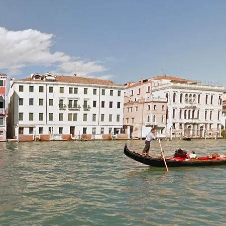 Apartment Grand Canal Residence *